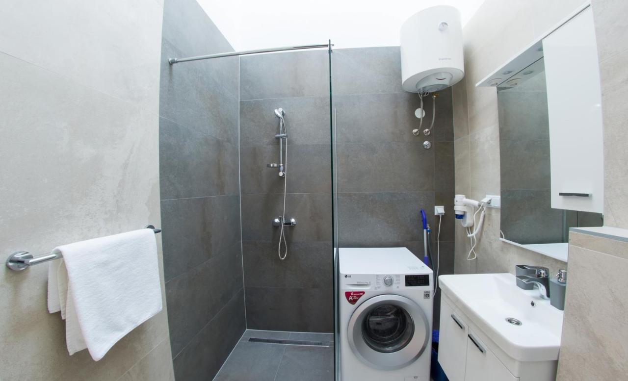 Studio Apartment Morning Star موستار المظهر الخارجي الصورة